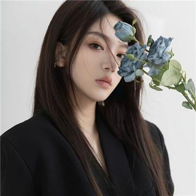 重生后我嫁给了反派当大嫂